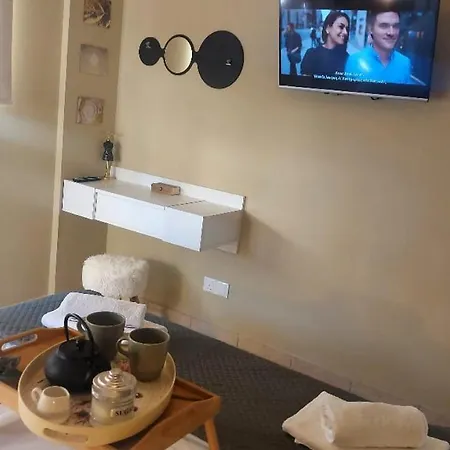 Artemis Panorama Chic Getaway Терсефану