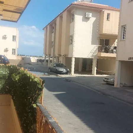 Artemis Panorama Chic Getaway Апартаменты